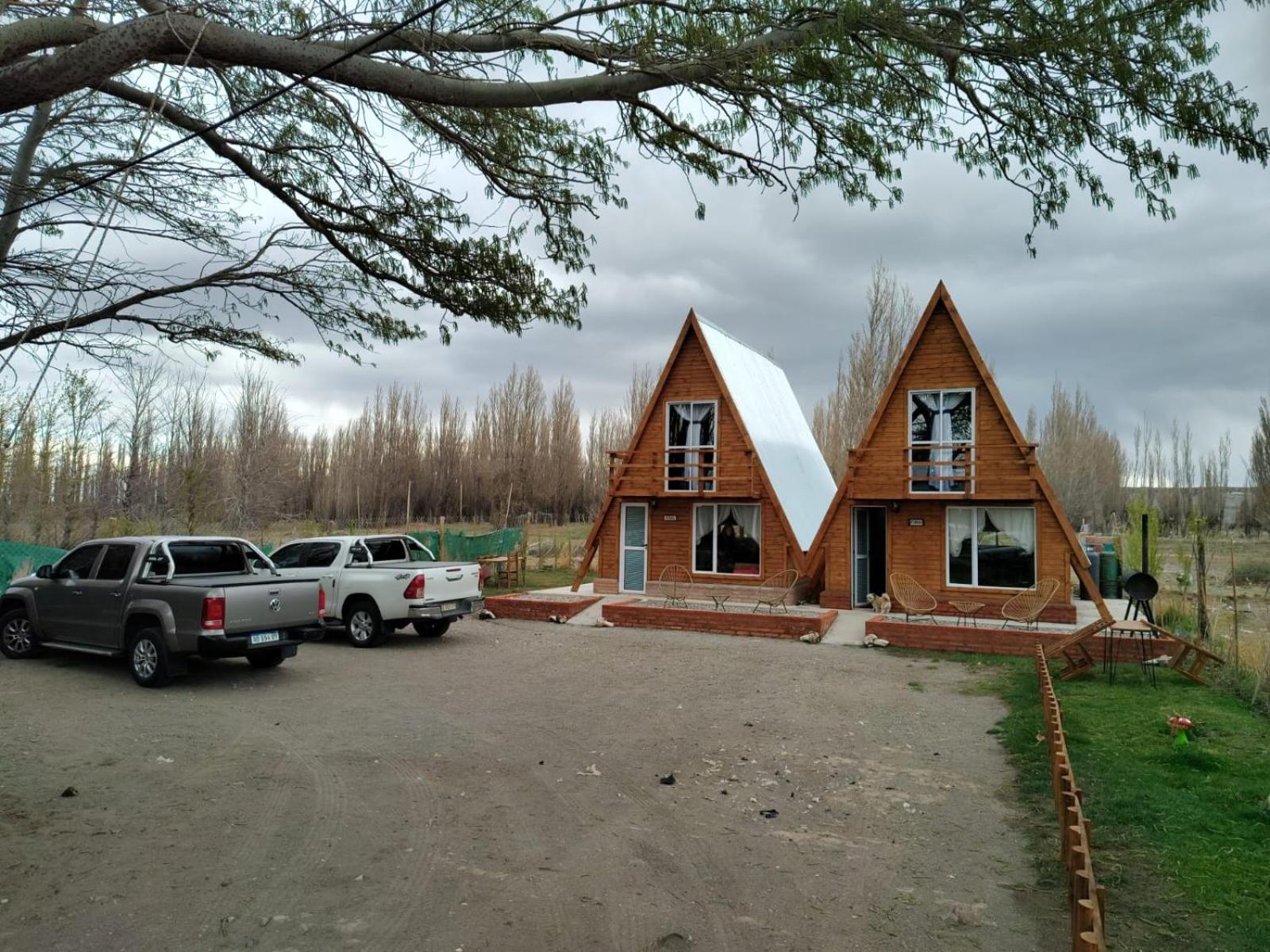 Cabanas Alpinas Alumine เปริโต โมเรโน ภายนอก รูปภาพ
